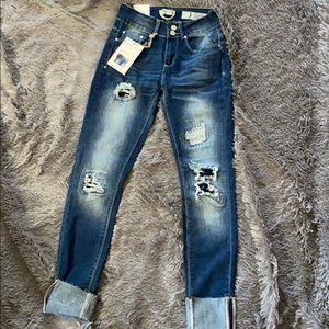 A indigo•reino Jean